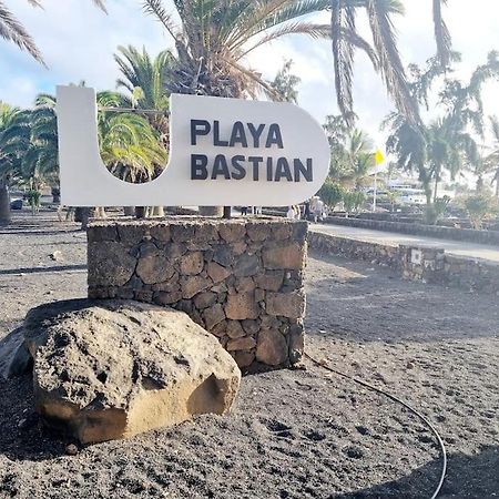 科斯塔特吉塞Playa Bastian First Line Of The Sea公寓 外观 照片