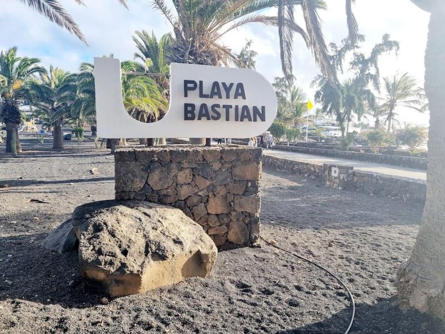 科斯塔特吉塞Playa Bastian First Line Of The Sea公寓 外观 照片