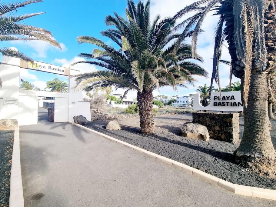 科斯塔特吉塞Playa Bastian First Line Of The Sea公寓 外观 照片